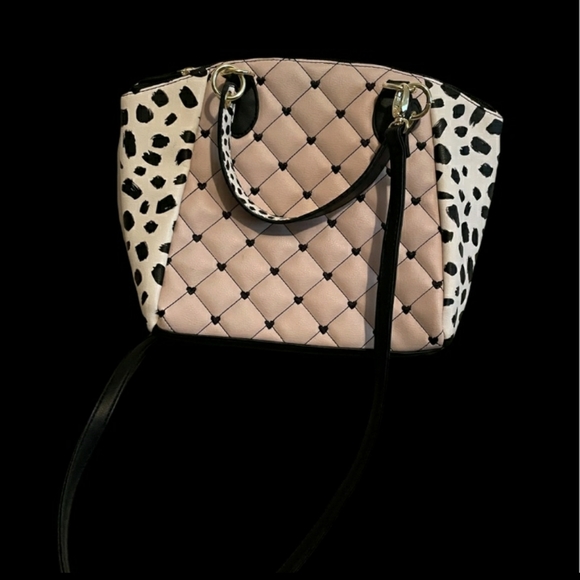 Betsey Johnson crossbody - Picture 2 of 4